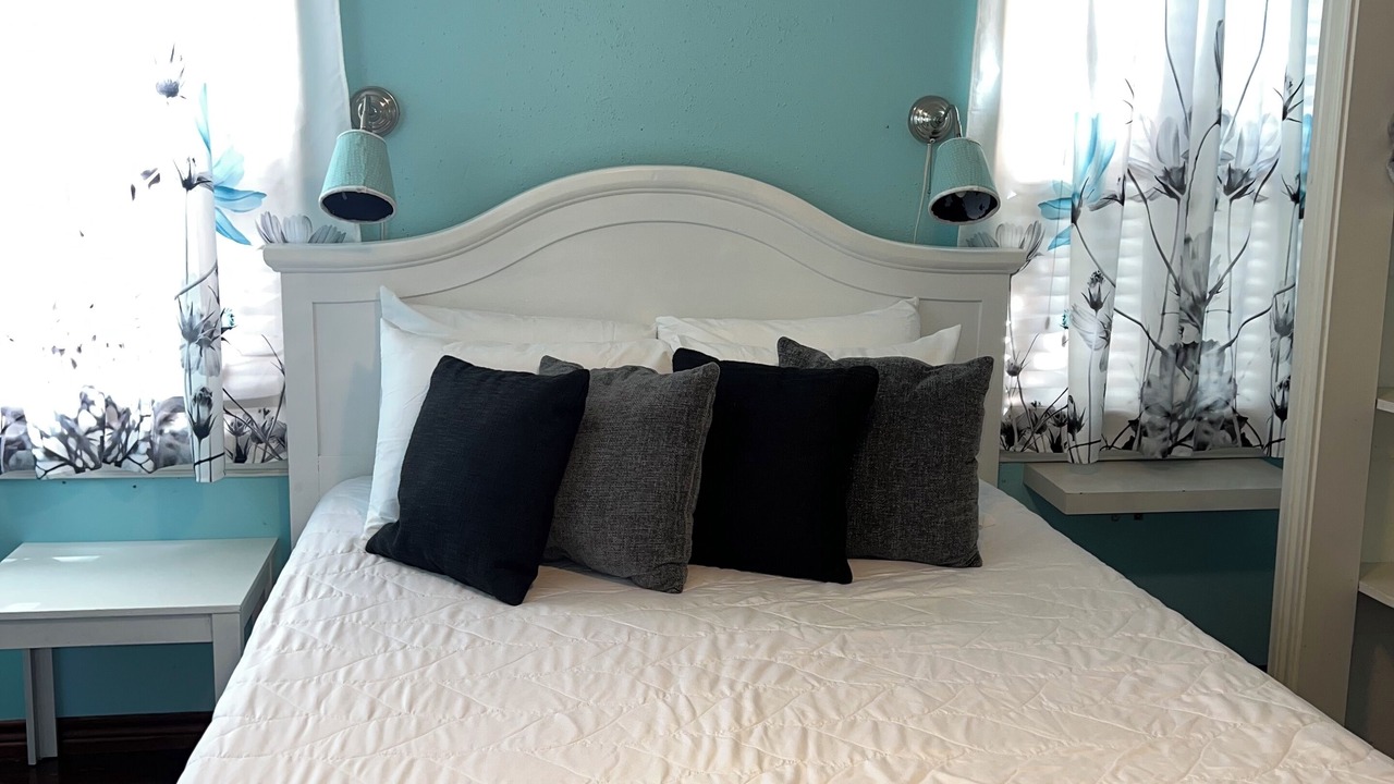 Photo of Bedroom in Bacliff