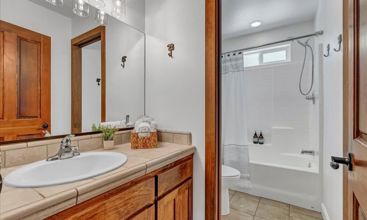 Photo of Bathroom in Kaweah