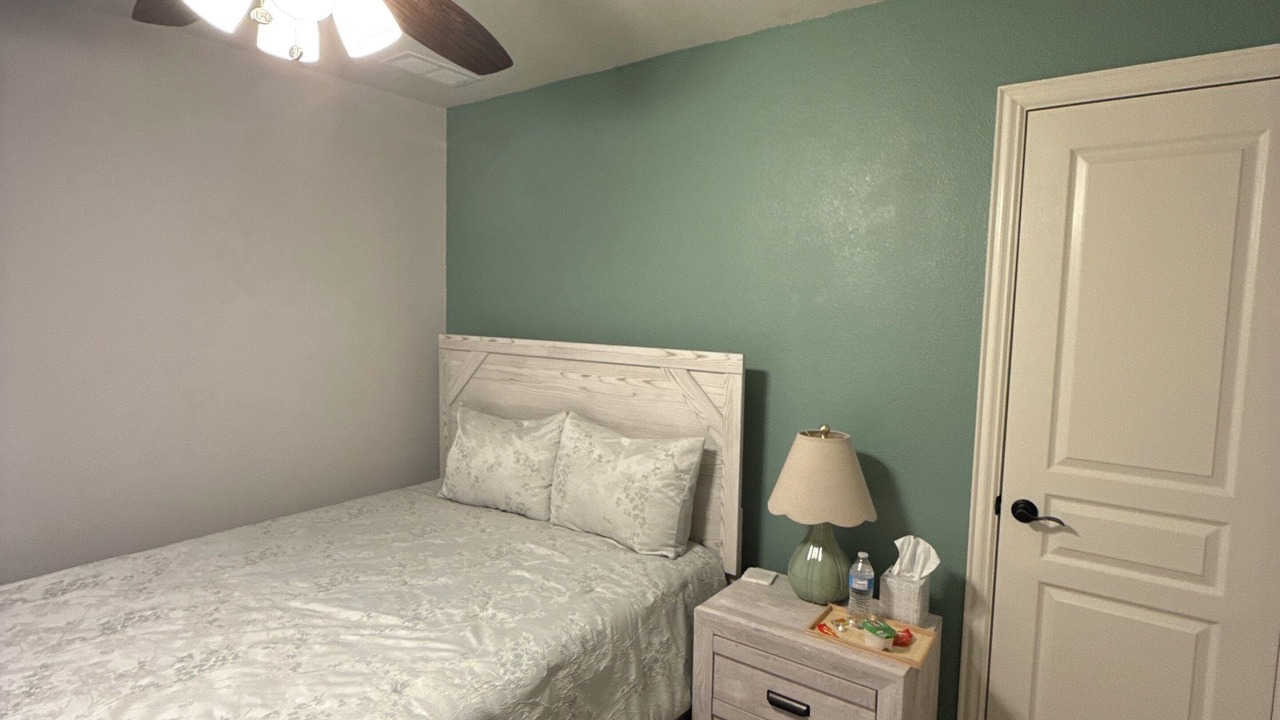 Photo of Bedroom in Anna