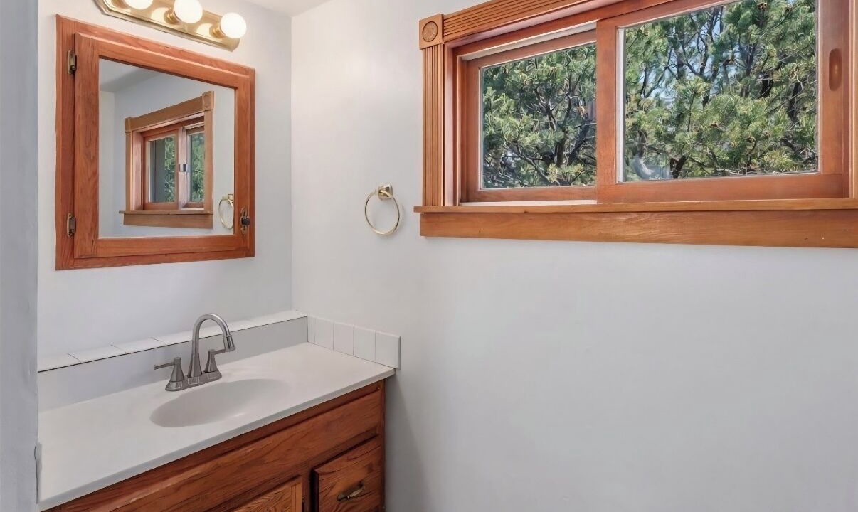 Photo of Bathroom in Crestone