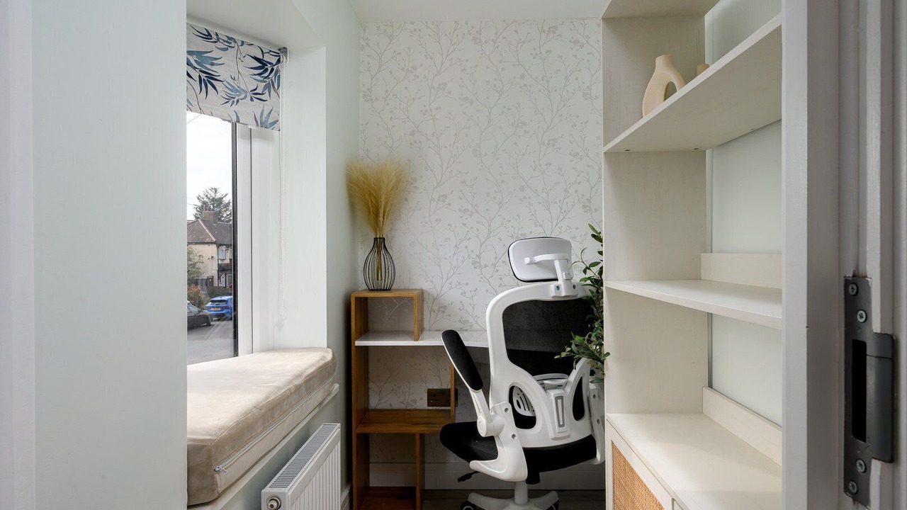 Photo of Others in Alperton