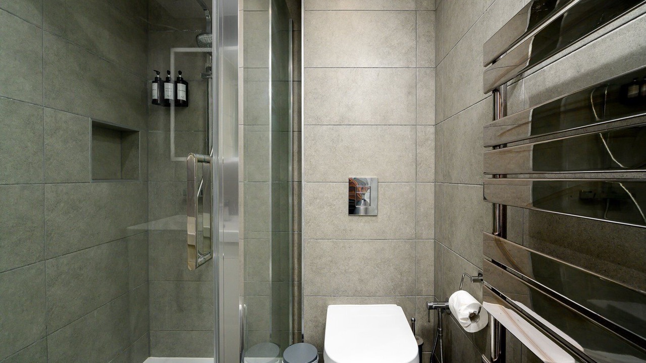 Photo of Bathroom in Alperton