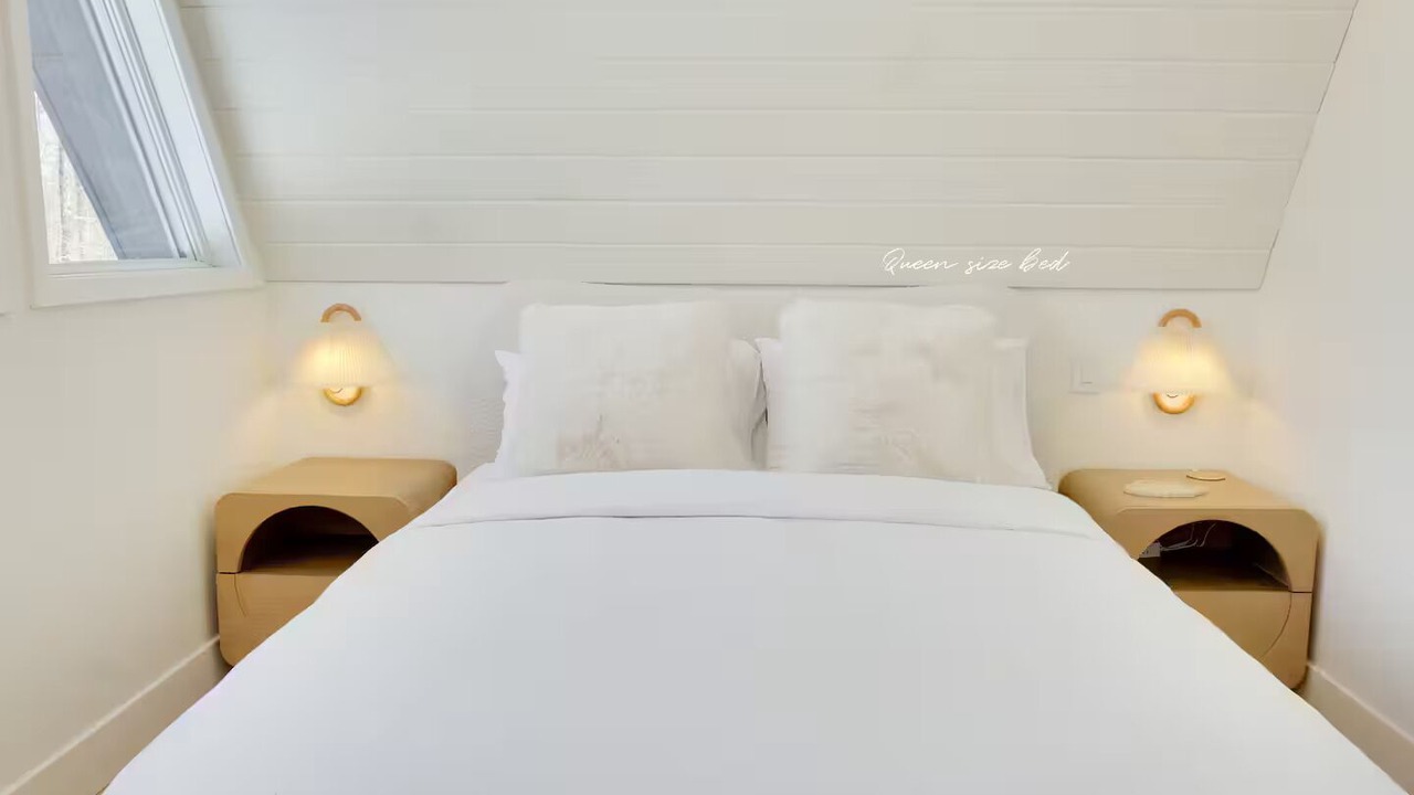 Photo of Bedroom in Mount Marion