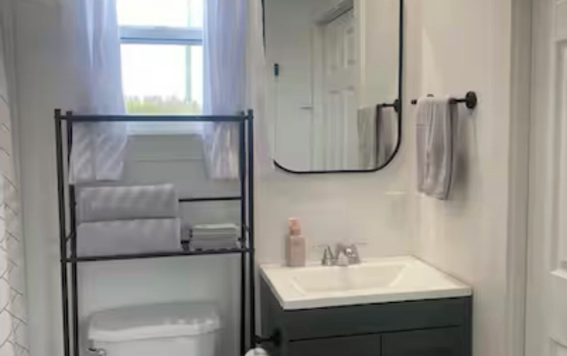 Photo of Bathroom in Sainte-Anne-de-Kent