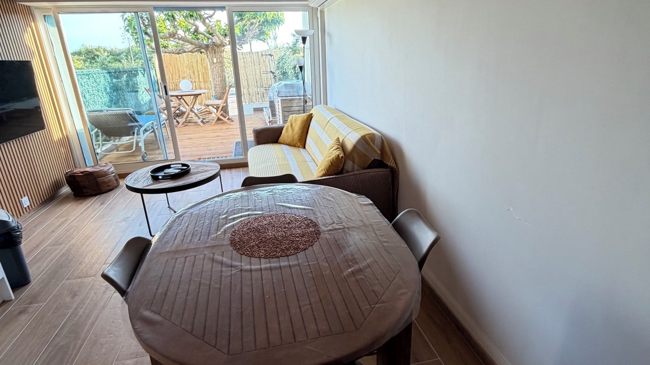 Photo of Livingroom in Le Grau-Du-Roi