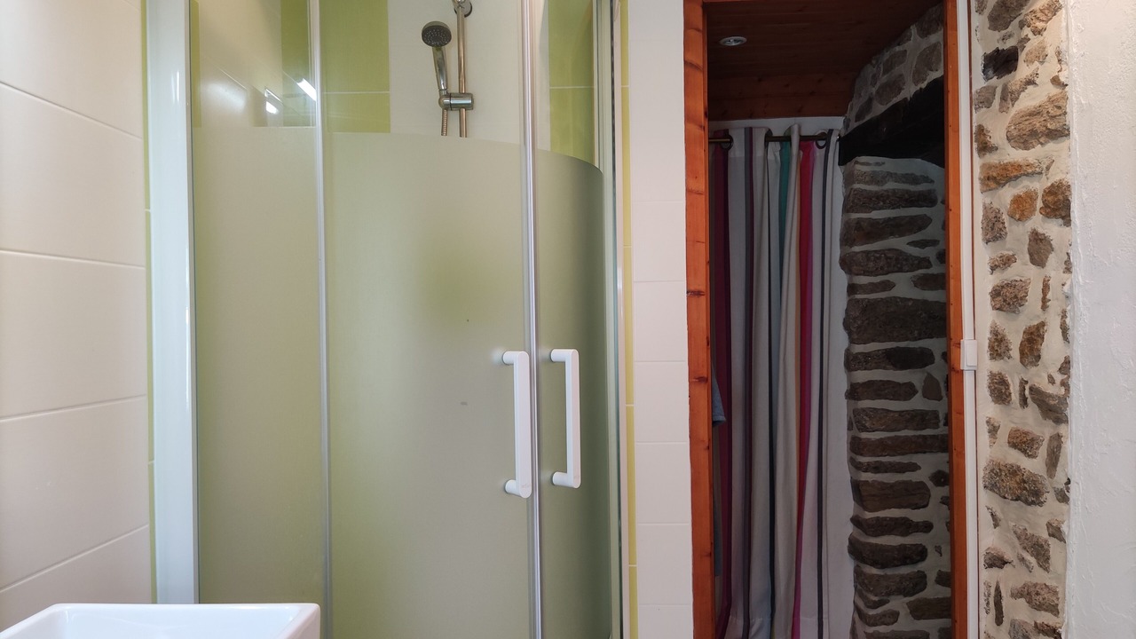 Photo of Bathroom in Questembert