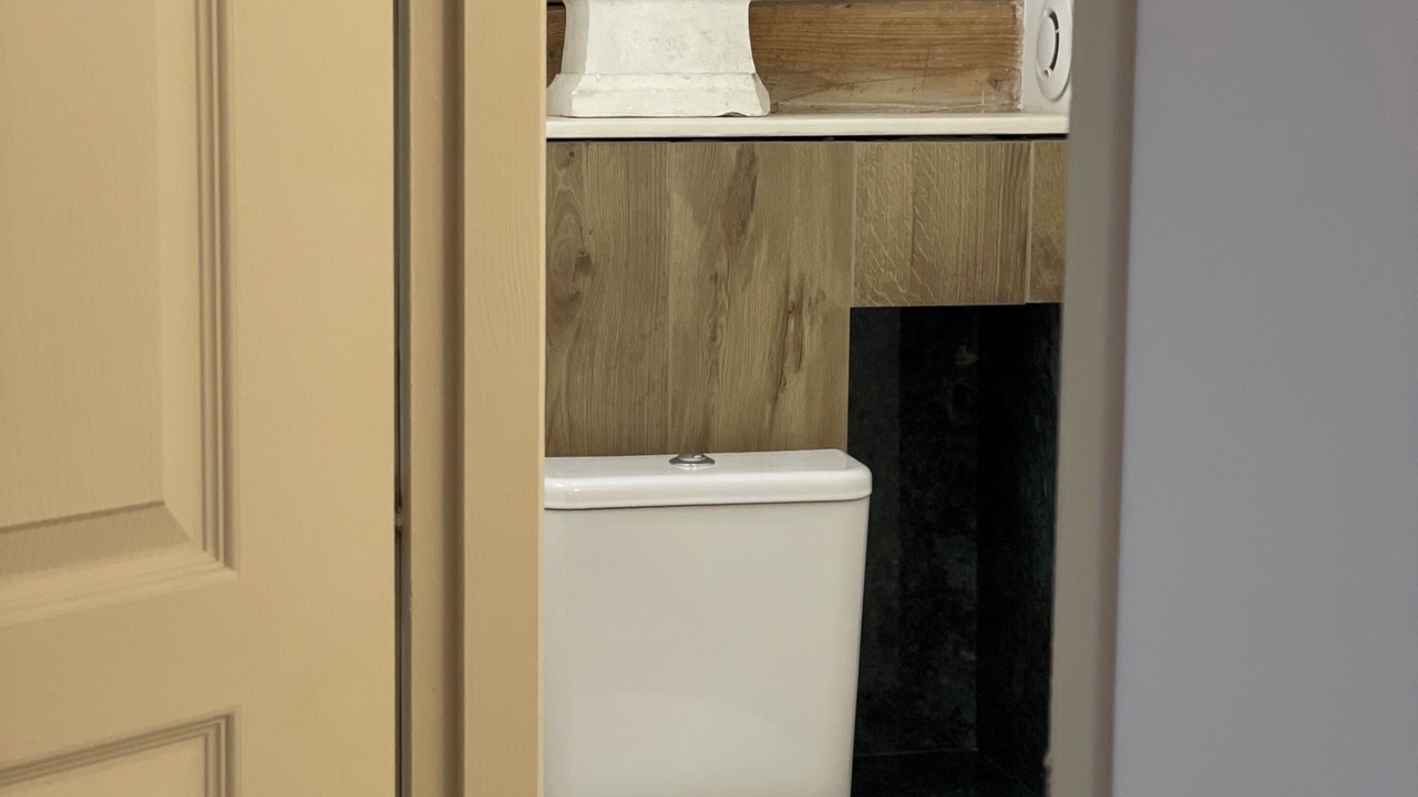 Photo of Bathroom in Gournay-le-Guerin