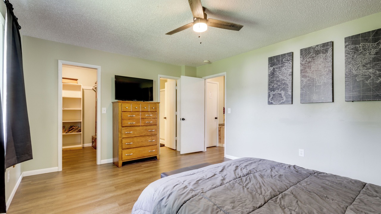 Photo of Bedroom in Cassville