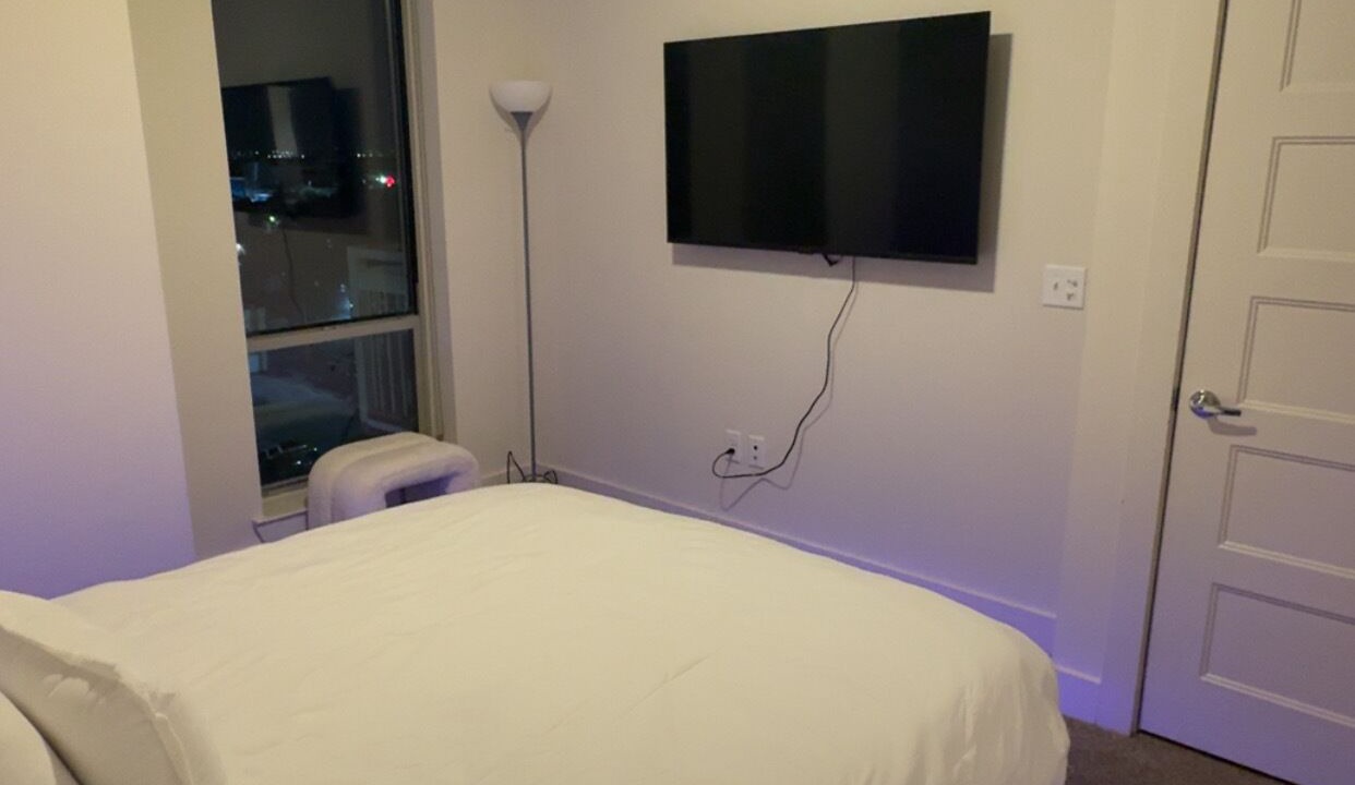 Photo of Bedroom in Midtown