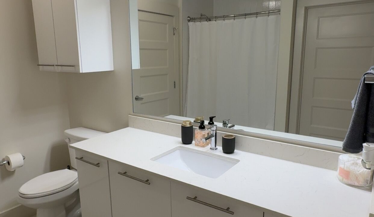 Photo of Bathroom in Midtown