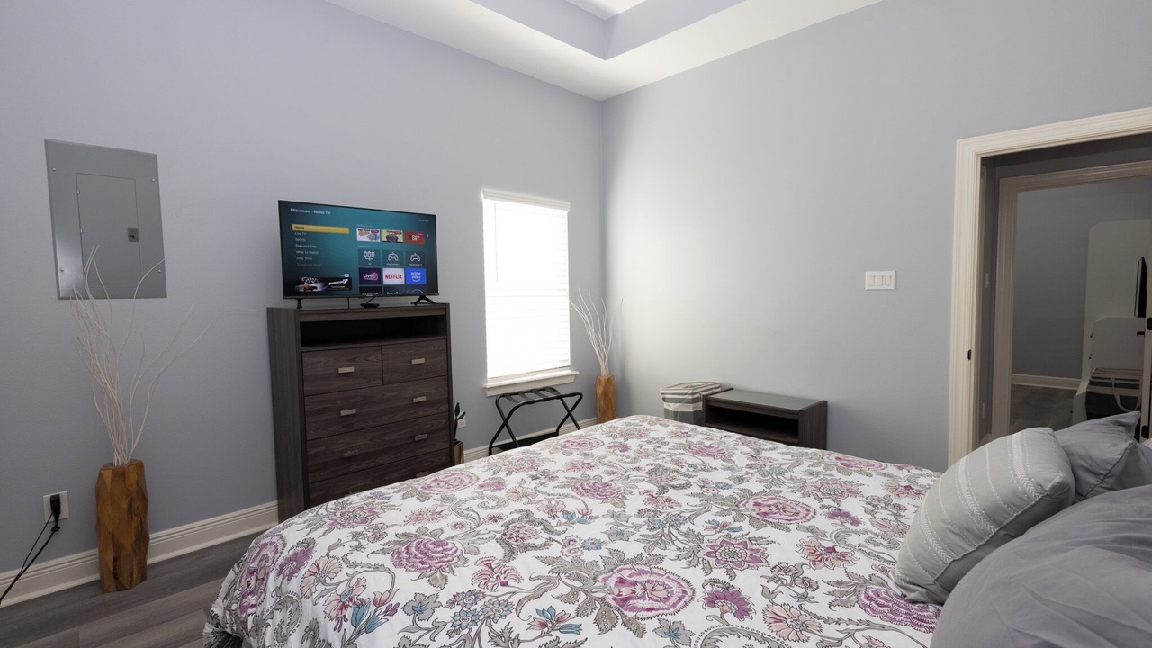 Photo of Bedroom in Hitchcock