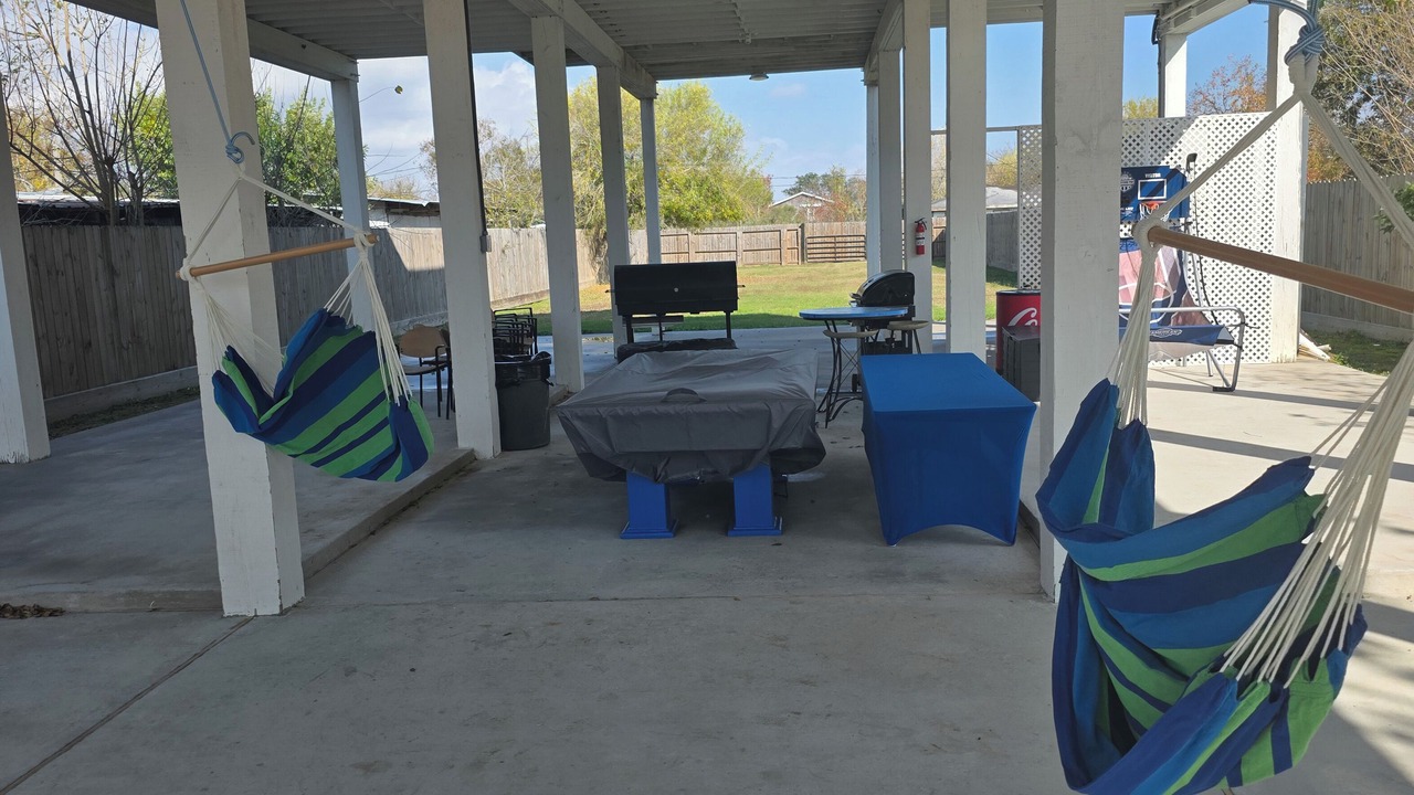 Photo of Patio Balcony in Hitchcock