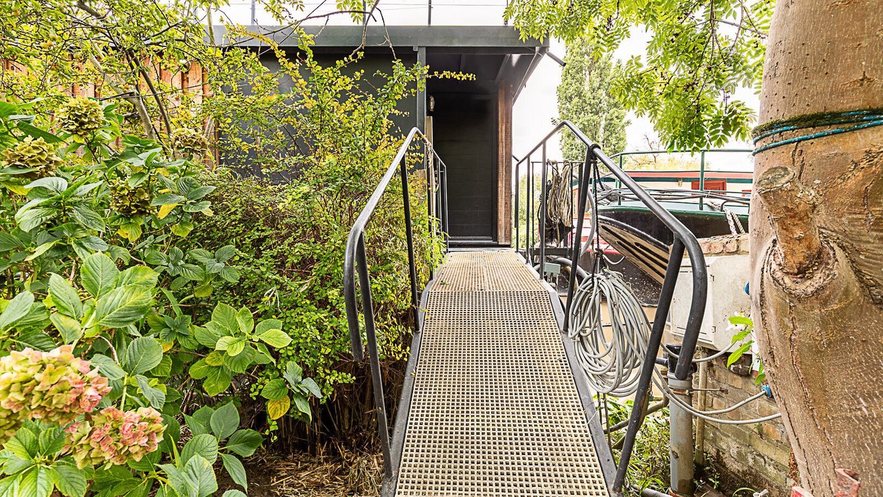 Photo of Outdoor in London Borough of Hounslow