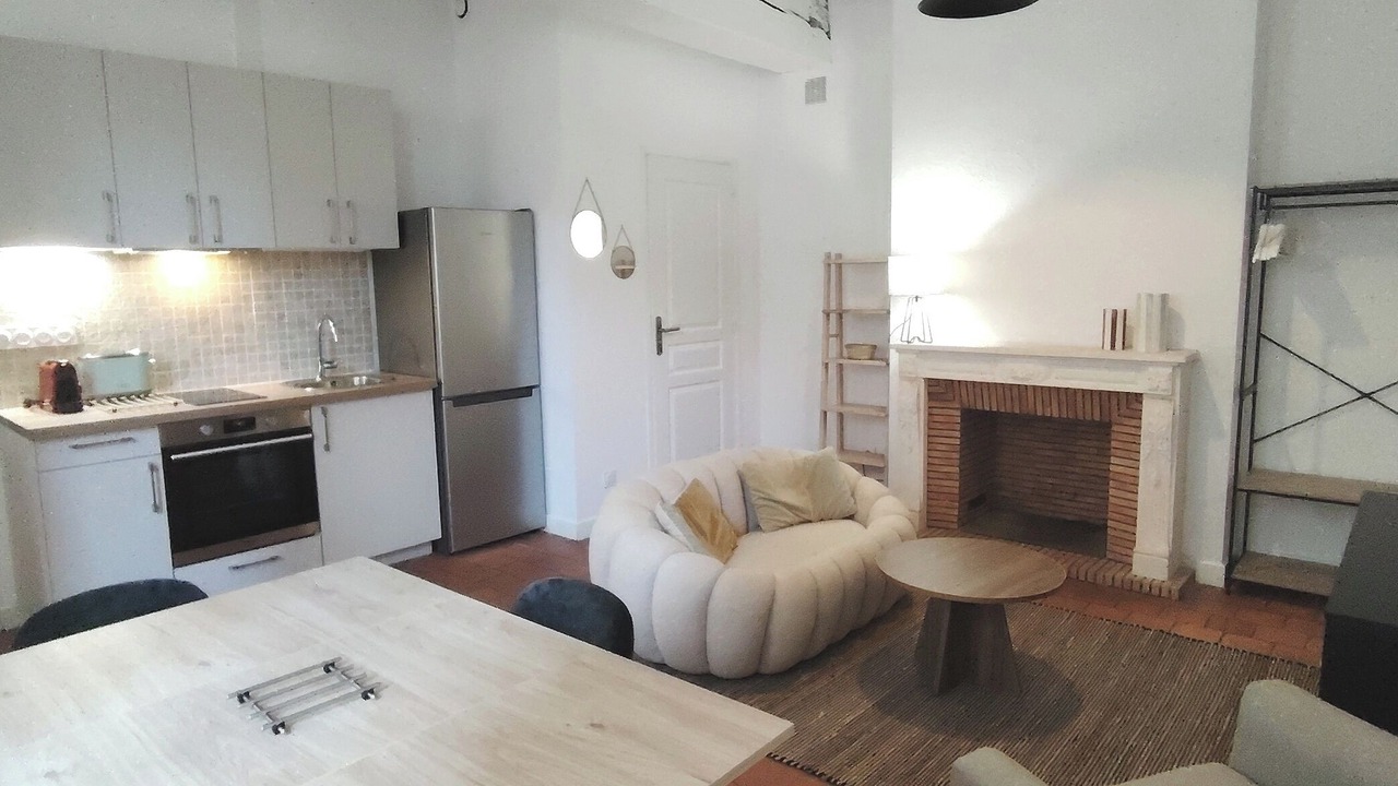 Photo of Livingroom in Republique