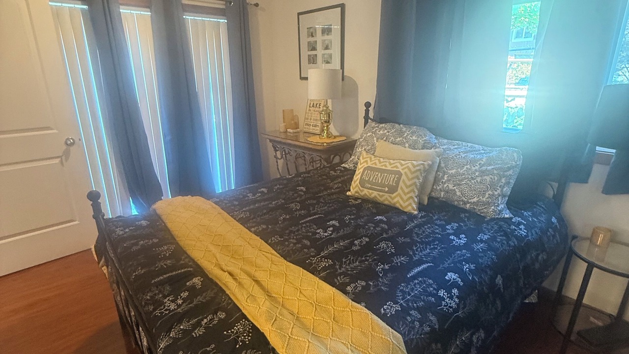 Photo of Bedroom in Davenport