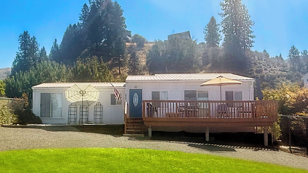 Photo of Outdoor in Davenport