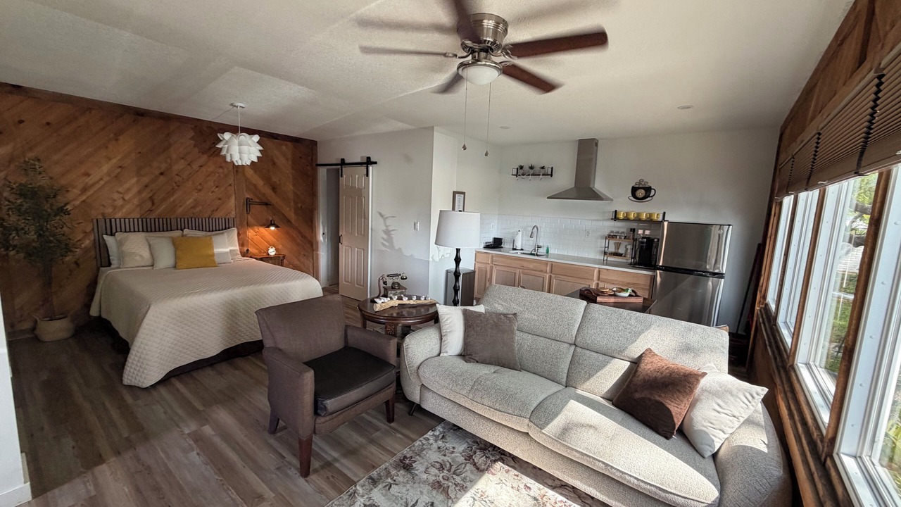 Photo of Livingroom in Lutz