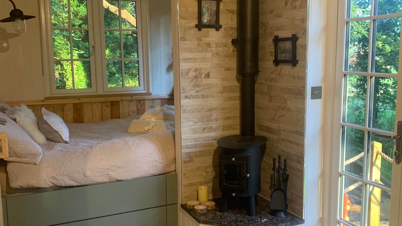 Photo of Others in Lowton