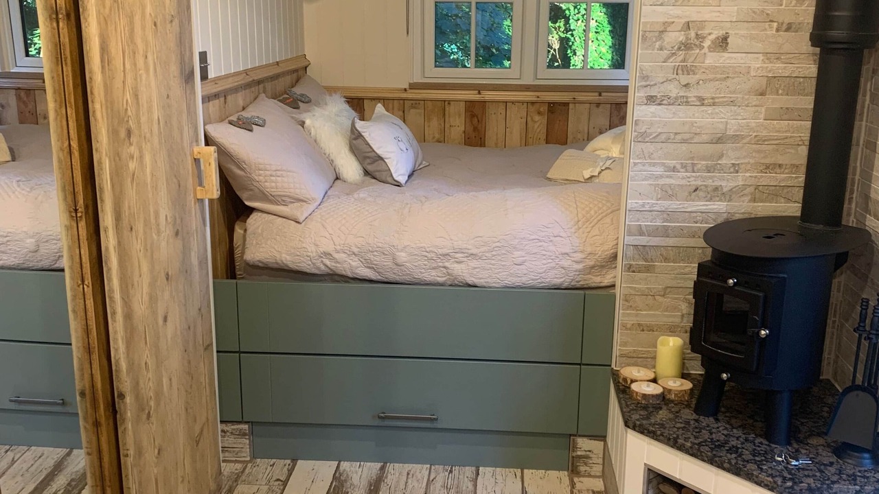 Photo of Others in Lowton