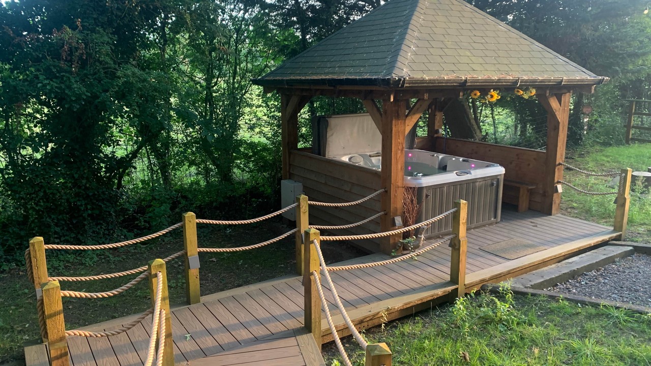 Photo of Others in Lowton