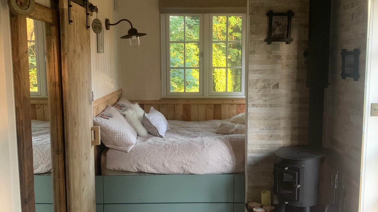 Photo of Others in Lowton