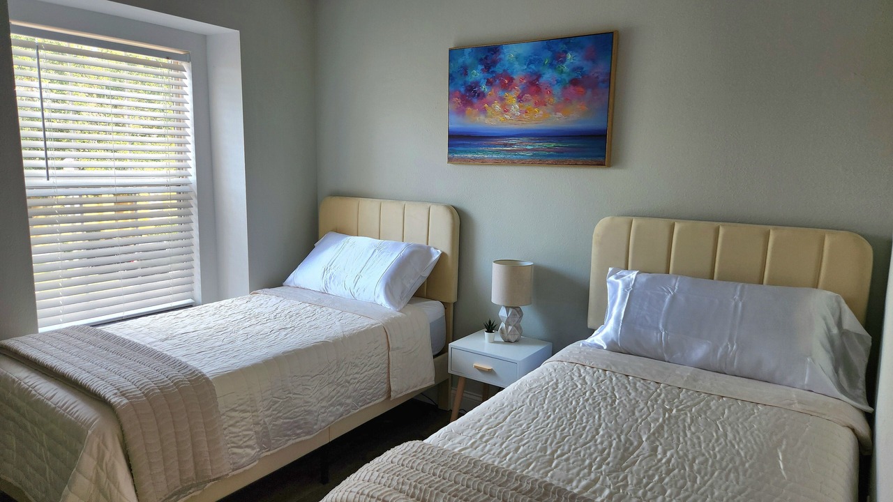 Photo of Bedroom in Crestwynd Bay