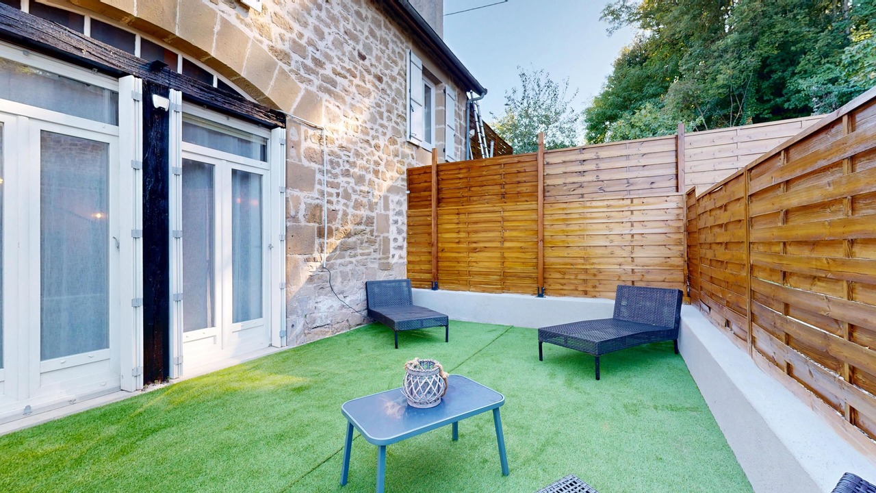 Photo of Patio Balcony in Lissac-sur-Couze