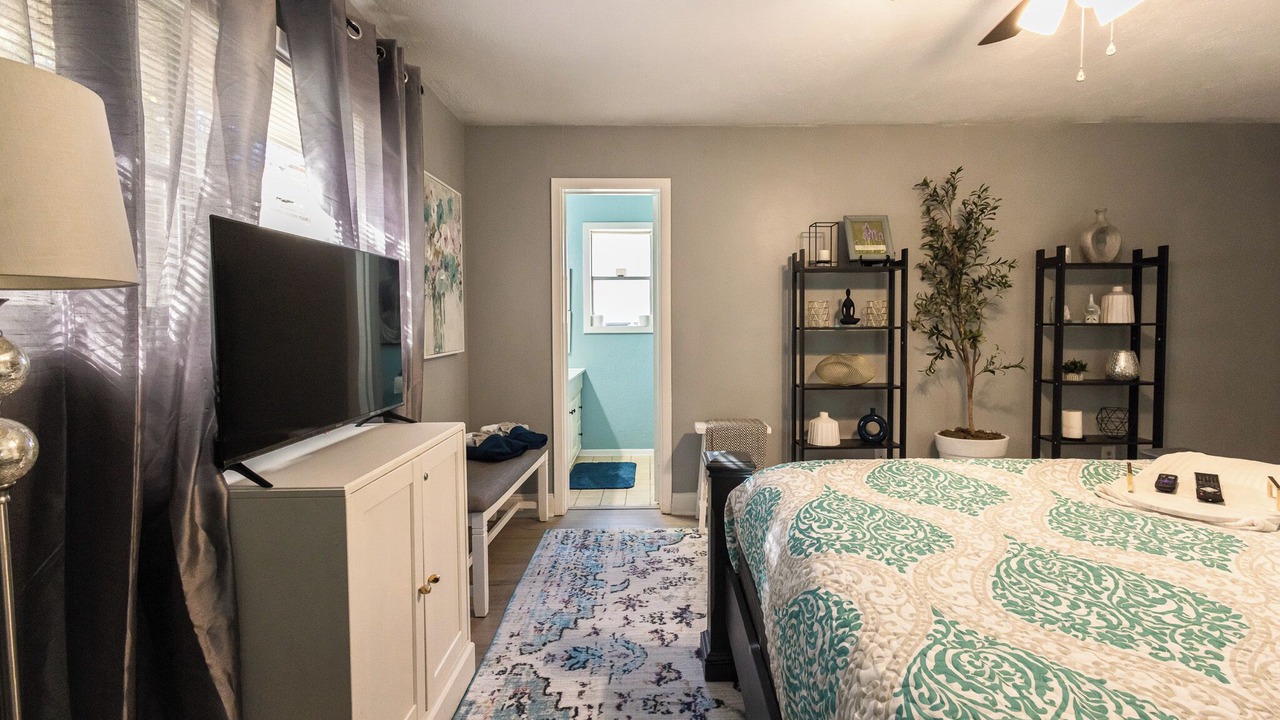 Photo of Bedroom in College Station