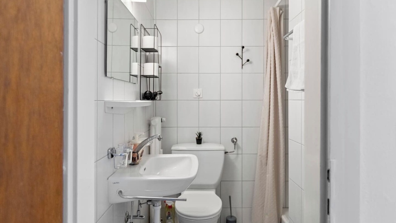 Photo of Bathroom in Noes