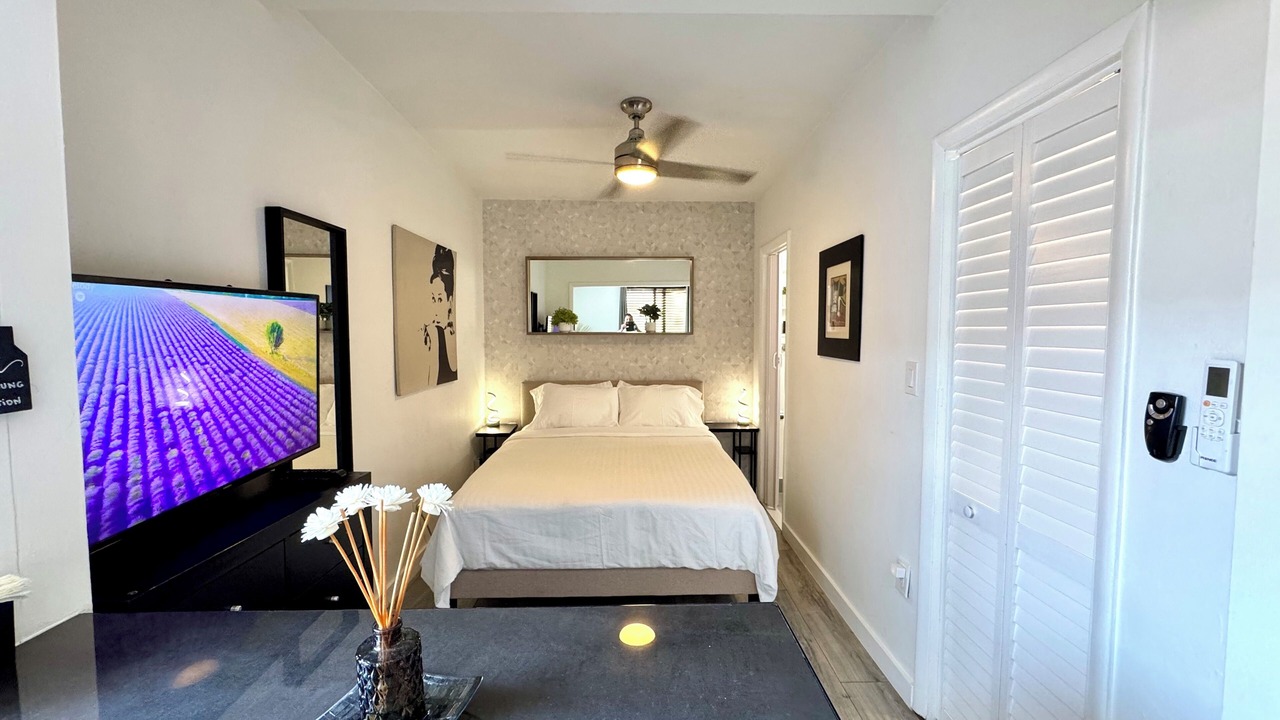Photo of Bedroom in North Miami Beach