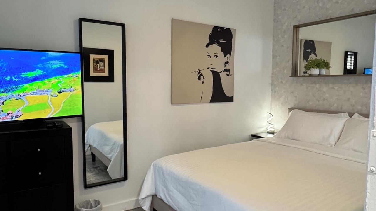 Photo of Bedroom in North Miami Beach