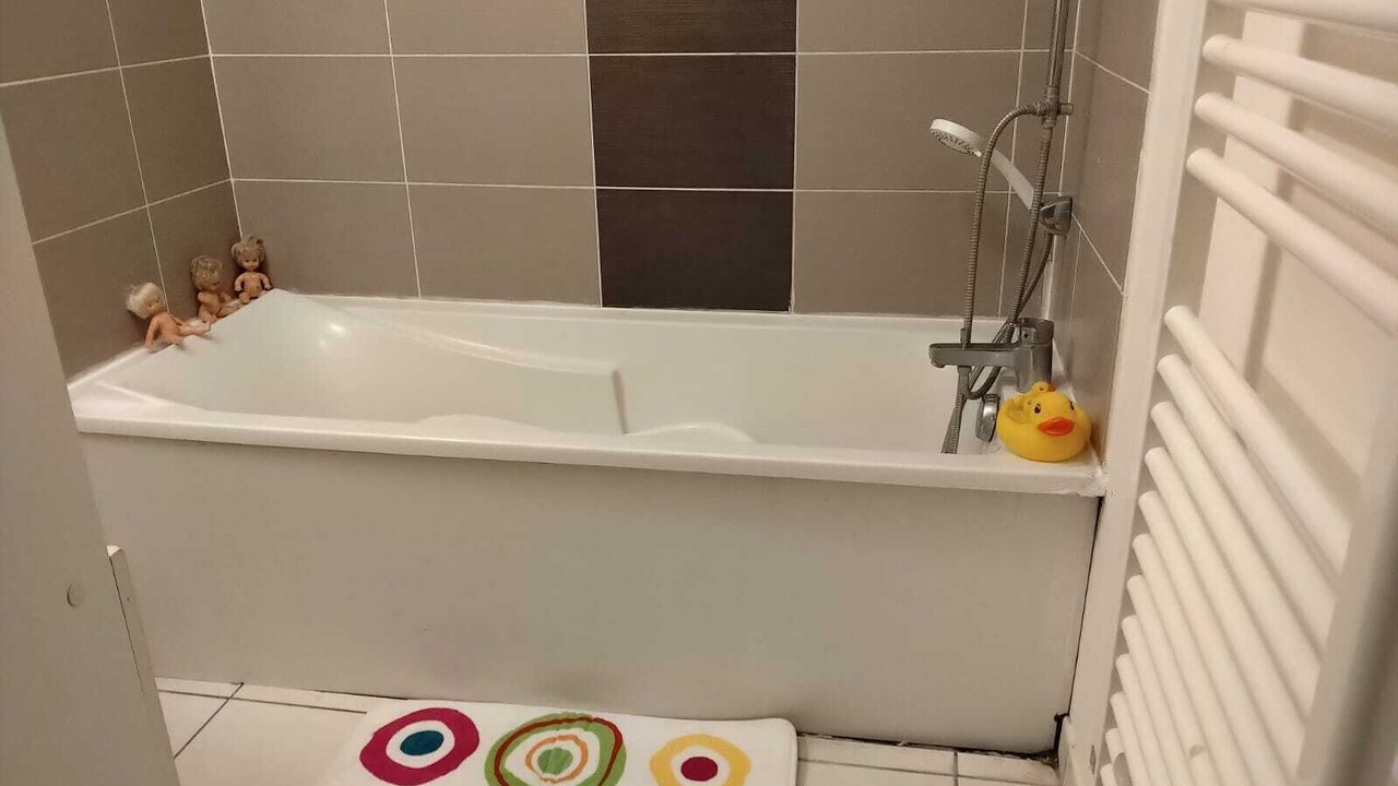 Photo of Bathroom in Saint-Denis-les-Bourg