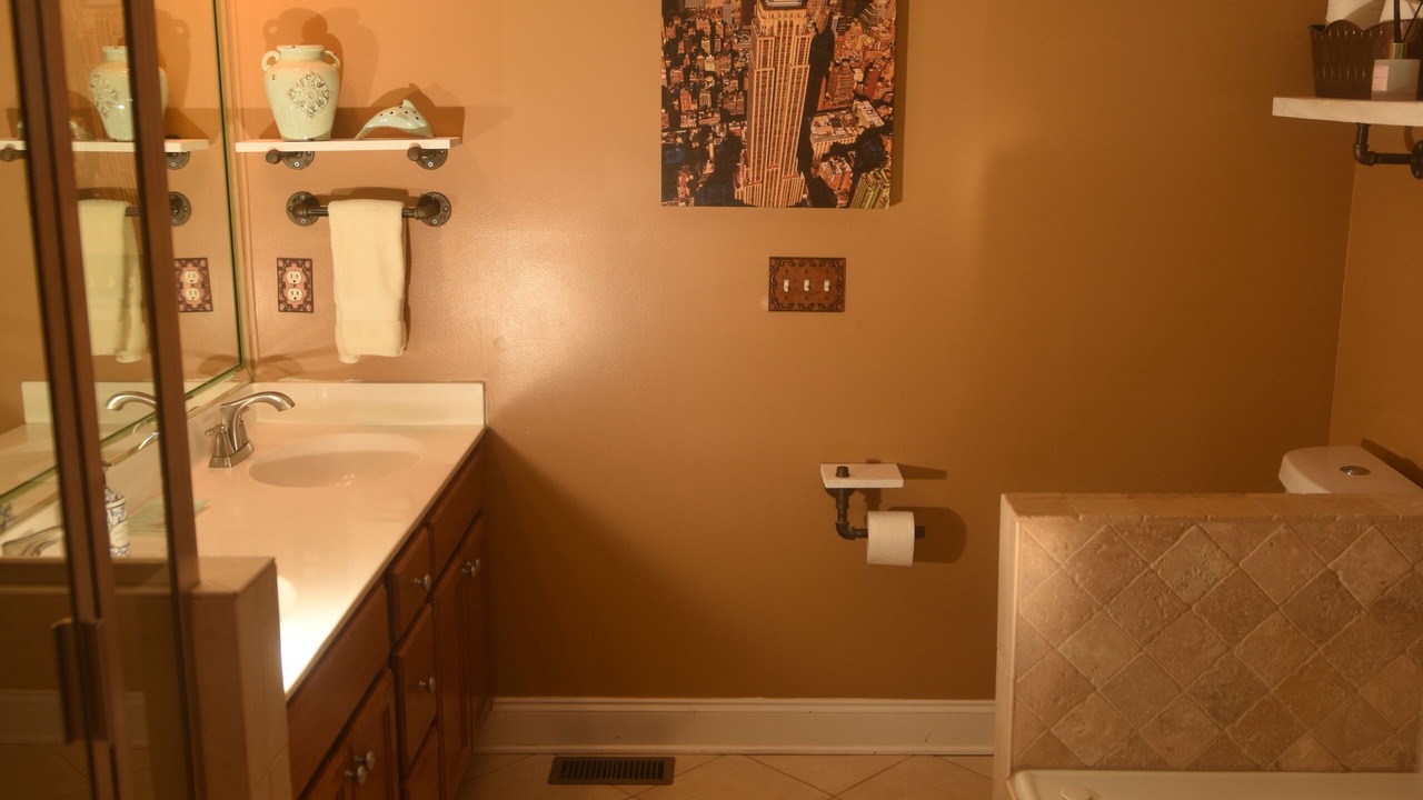 Photo of Bathroom in Scottdale