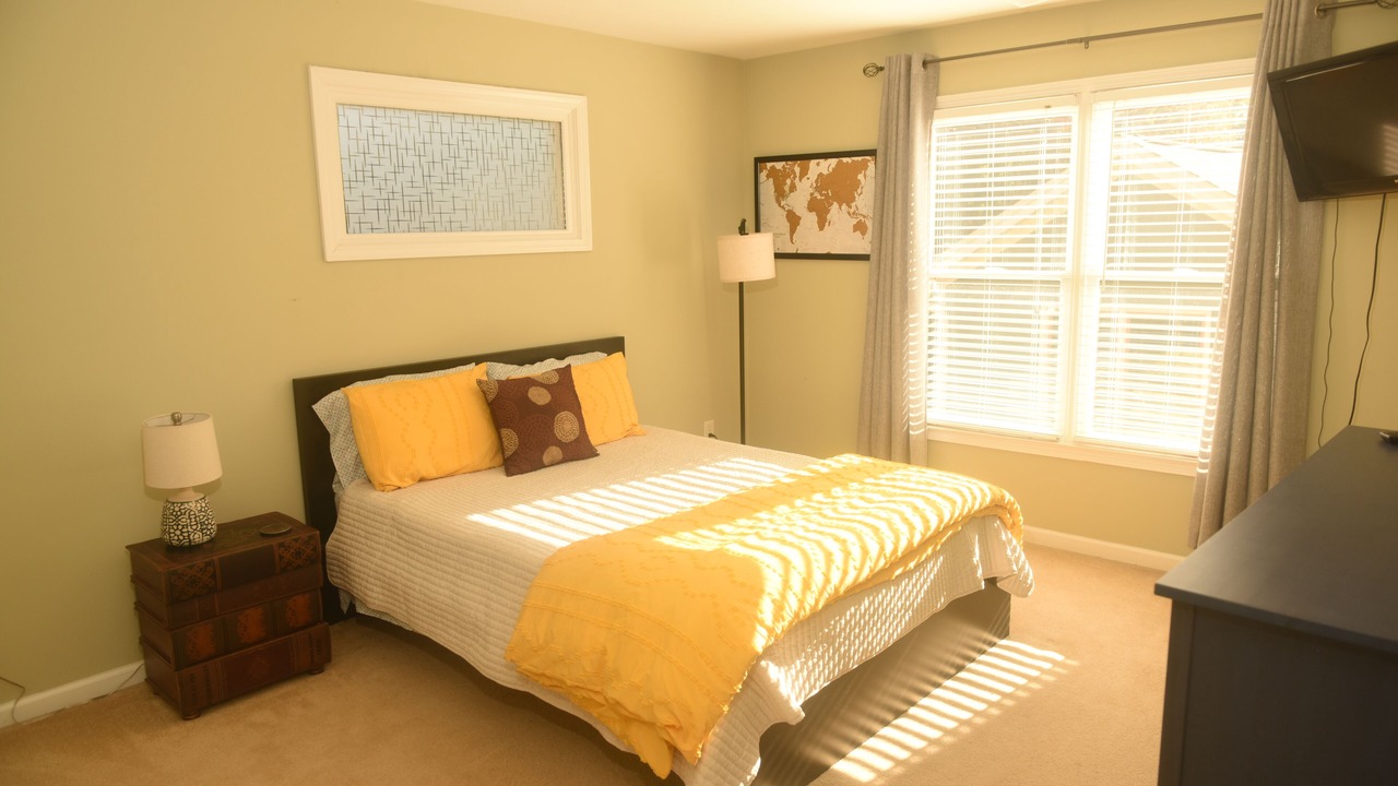 Photo of Bedroom in Scottdale