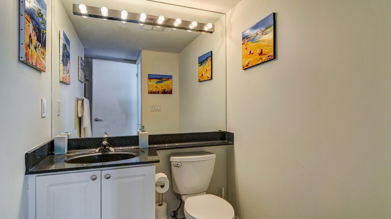 Photo of Bathroom in Bathurst Quay