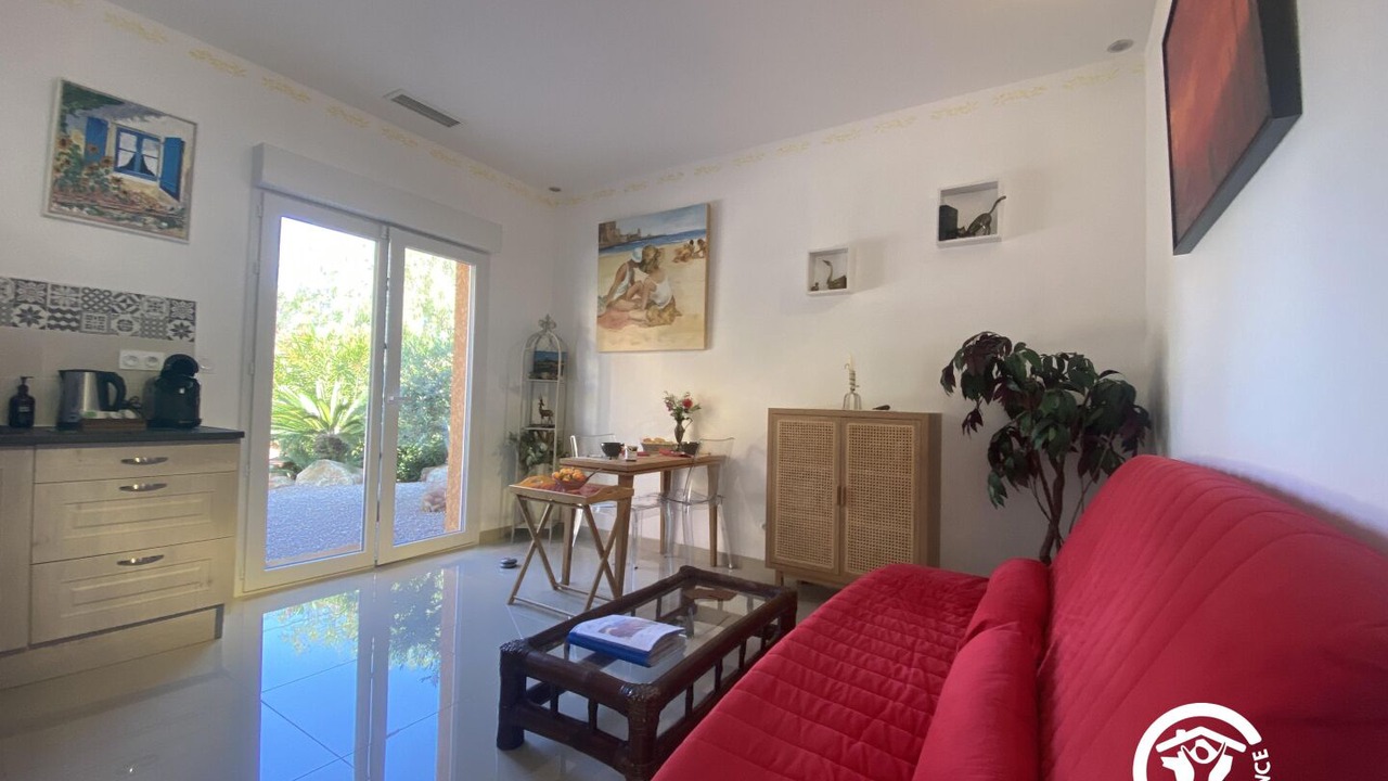 Photo of Livingroom in Villelongue-dels-Monts