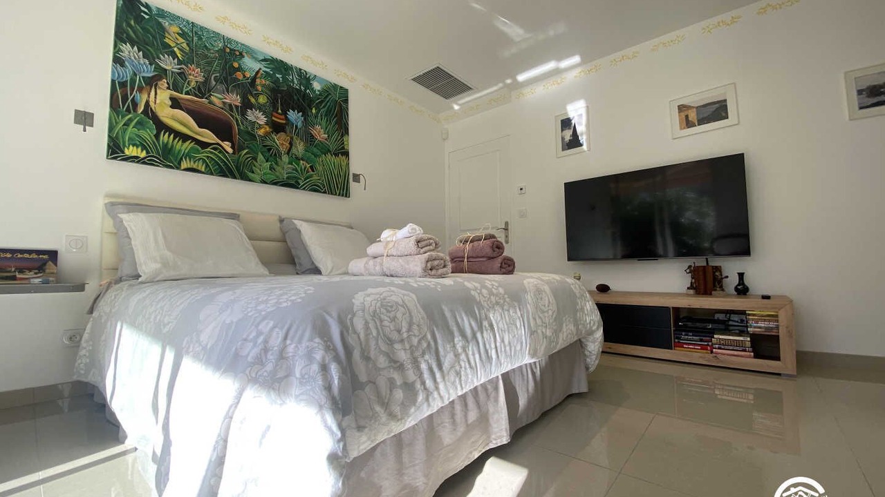 Photo of Bedroom in Villelongue-dels-Monts