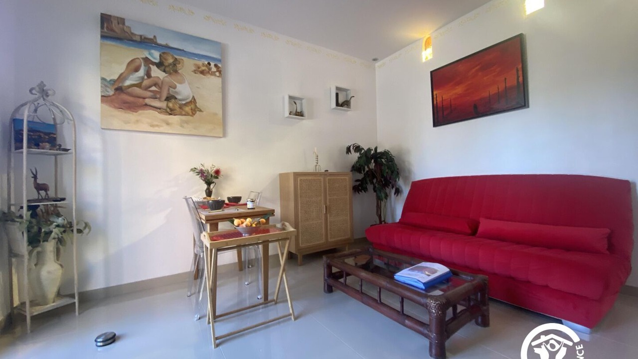 Photo of Livingroom in Villelongue-dels-Monts