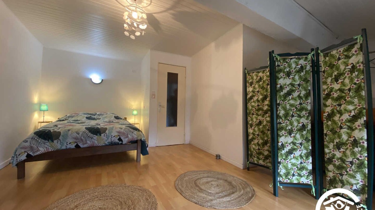 Photo of Bedroom in Opoul-Perillos