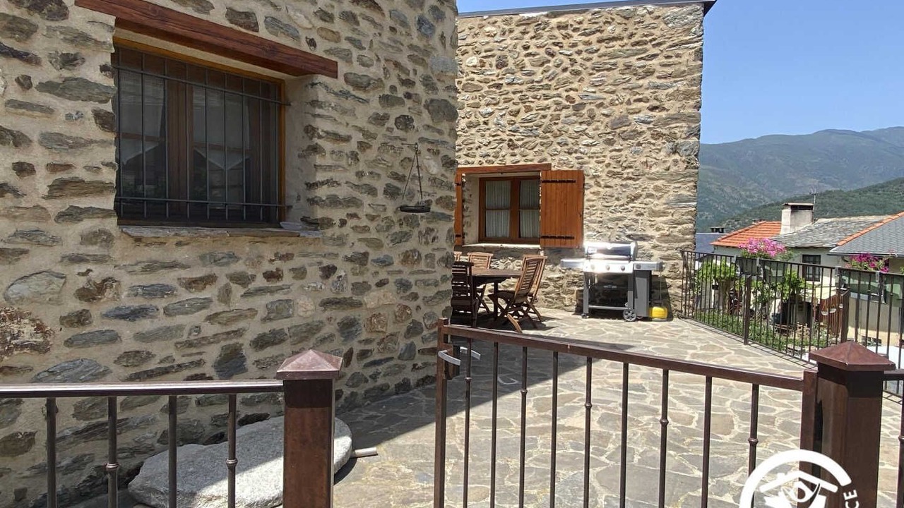 Photo of Outdoor in Souanyas
