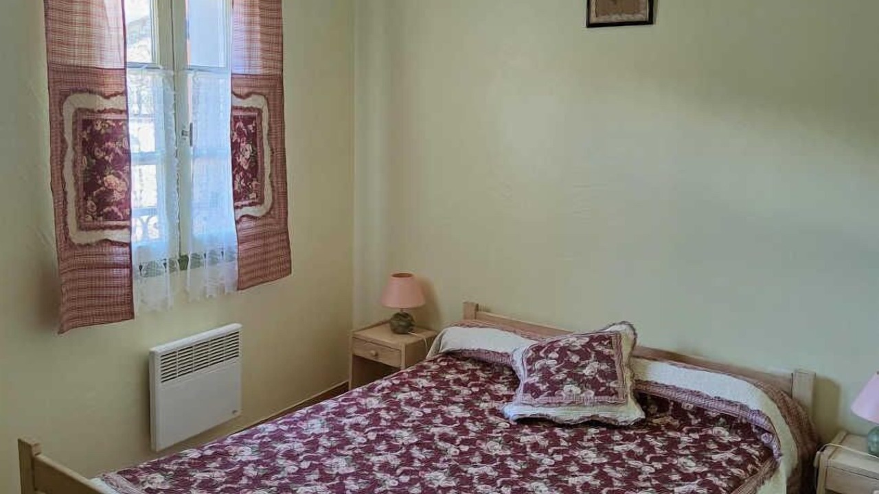 Photo of Bedroom in Nyer