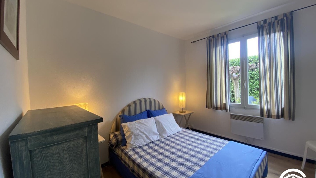 Photo of Bedroom in Ille-sur-Tet