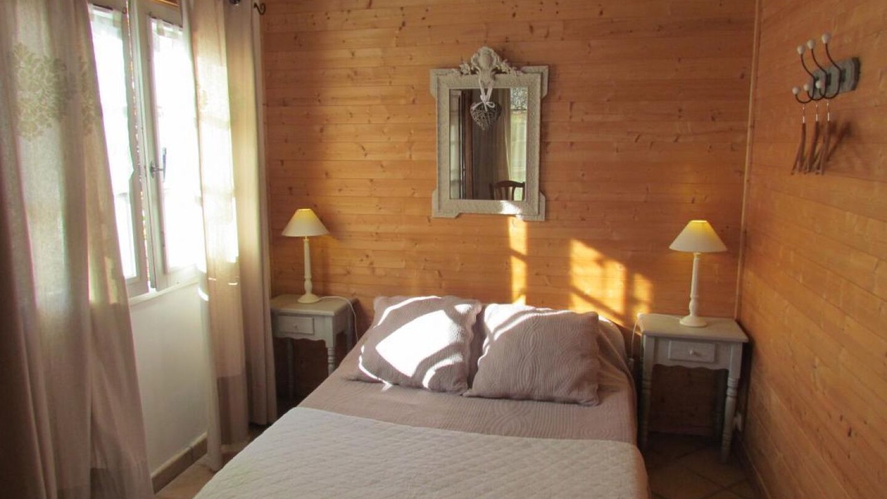 Photo of Bedroom in Casteil