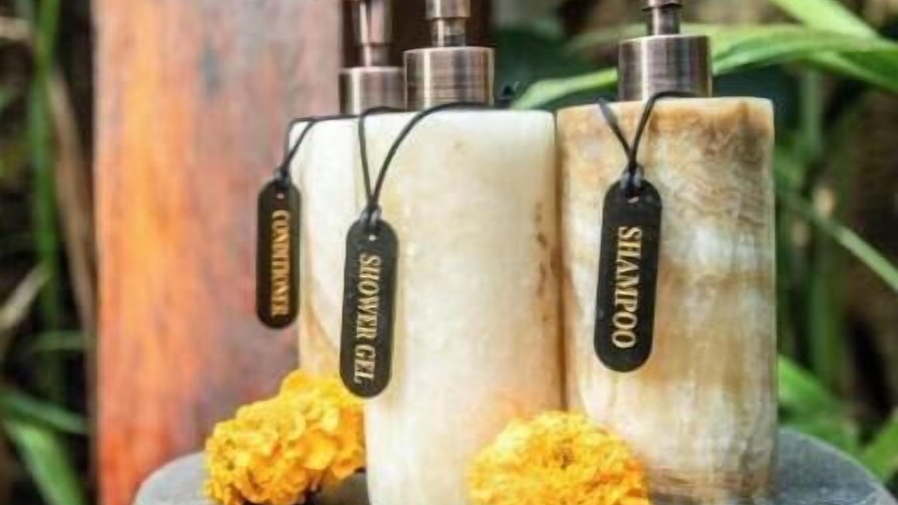 Photo of Bathroom in Selat