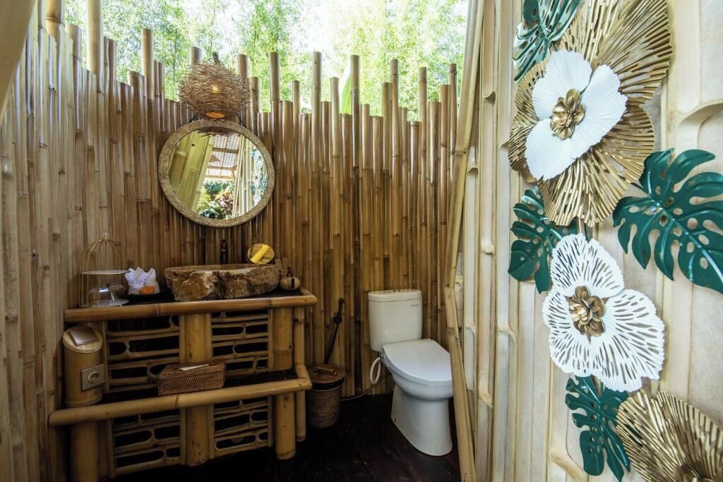 Photo of Bathroom in Selat