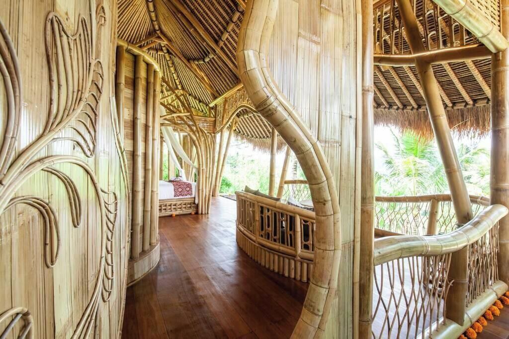 Photo of Outdoor in Selat