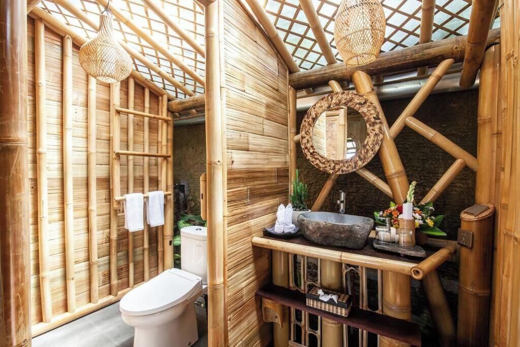 Photo of Bathroom in Selat