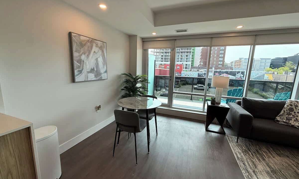 Photo of Livingroom in Downtown Halifax
