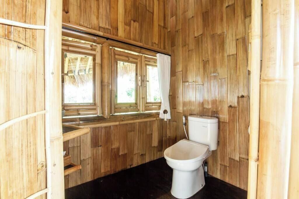 Photo of Bathroom in Selat