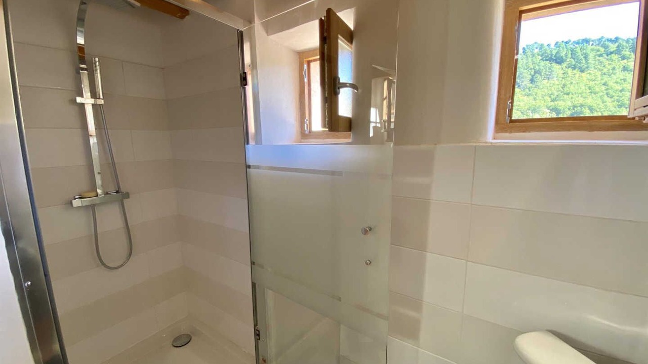 Photo of Bathroom in Bugarach